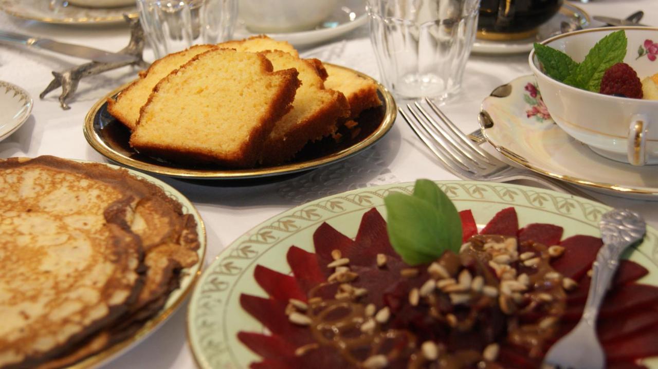 Bed and Breakfast Un Parfum De Violette Fourneville Екстер'єр фото