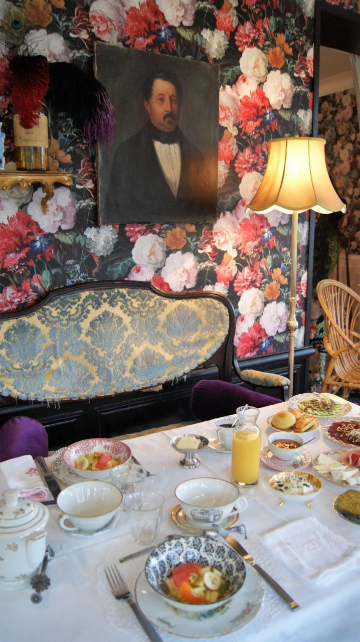 Bed and Breakfast Un Parfum De Violette Fourneville Екстер'єр фото